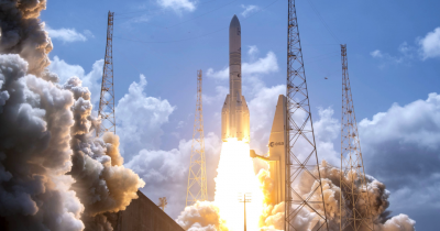 Amazon Takes Aim at Starlink With New Mobile Broadband Satellite Constellation