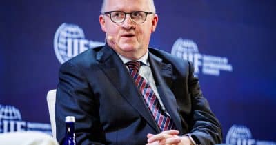 ECB’s Lane Warns Persistent Inflation Could Boost Crypto Appeal