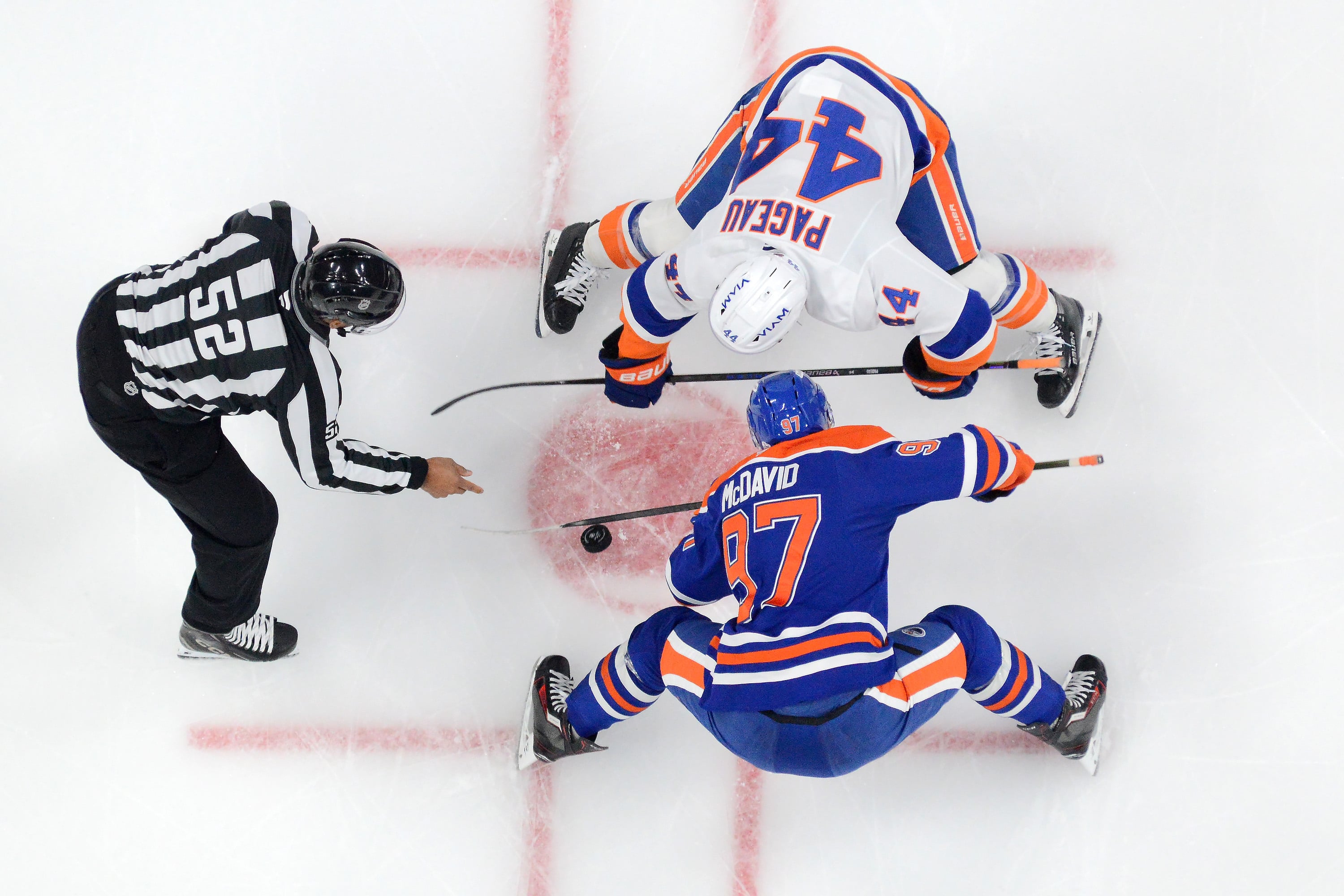 ExpressVPN Rolls Out Discounted Plans with Money‑Back Guarantees to Bypass Geo‑Blocked Sports Streams