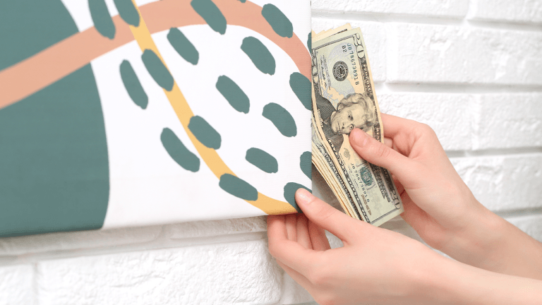 Arizona Court Awards $500,000 Found in Walls to Prior Owner's Estate