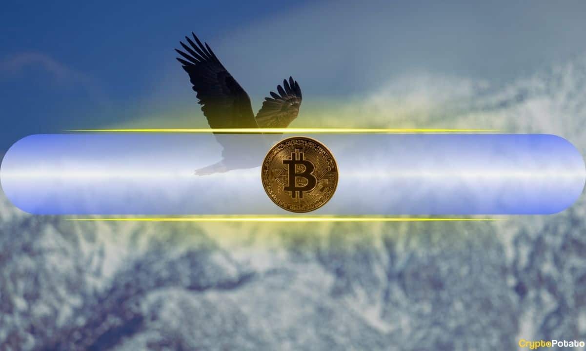Bitcoin Cup-and-Handle Pattern Points to $220K, Says Analyst