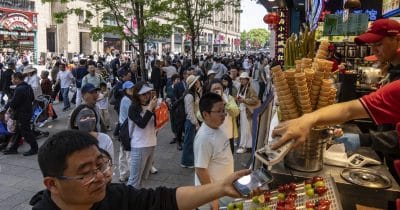 China Retail Sales Drop for First Time in Three Years