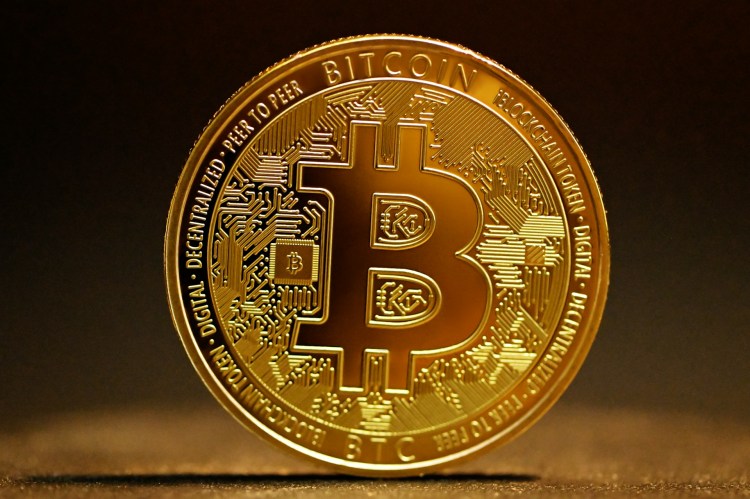 Tom Lee Predicts Bitcoin at $150K–$200K by Year-End, Declares 'Crypto Spring'