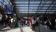 Manchester Power Failure Disrupts Rail Travel, Leaves Crypto Unscathed
