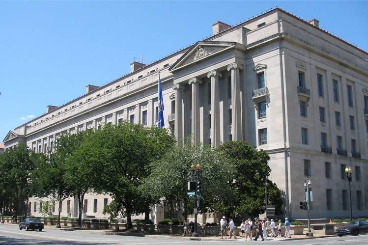 Bitcoin Rodney Pleads Guilty in $1.8B HyperFund Fraud Case