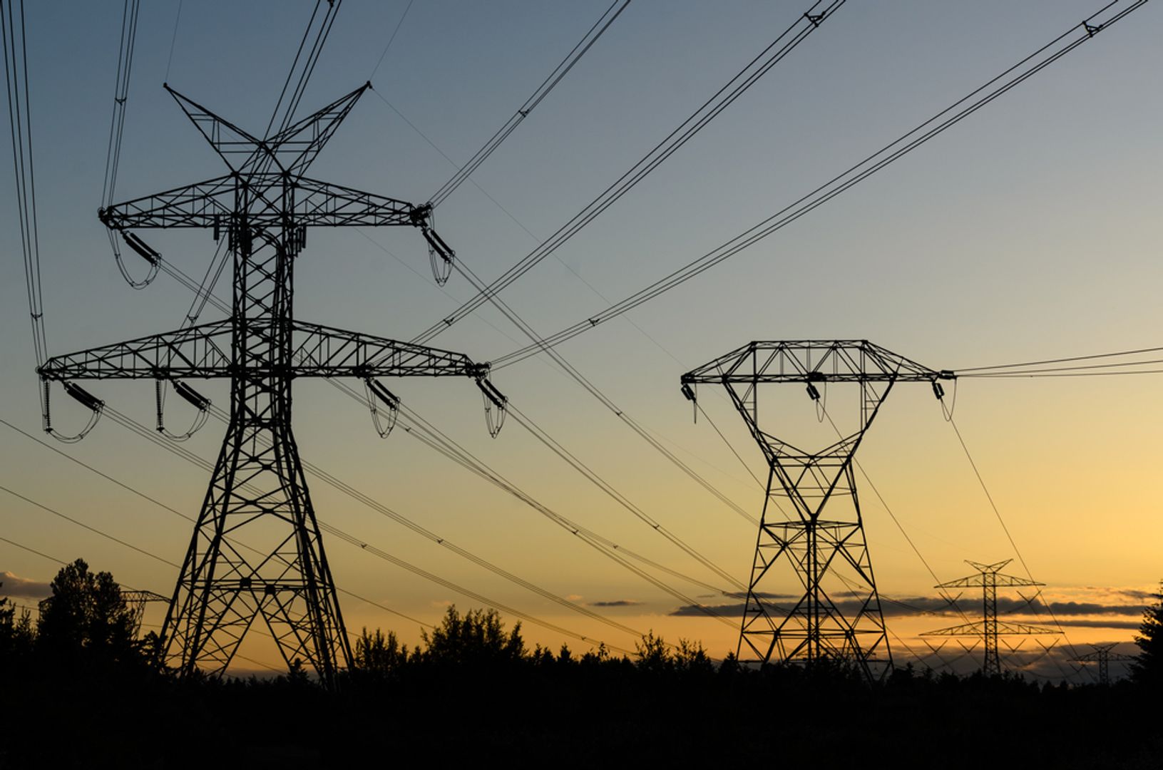 Anthropic Secures Multi‑Gigawatt TPU Deal, Raising Power Competition for Bitcoin Miners