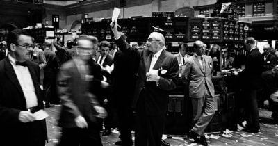 Backers Push Blockchain for Stock Trading, but Regulators Warn of Oversight Gaps