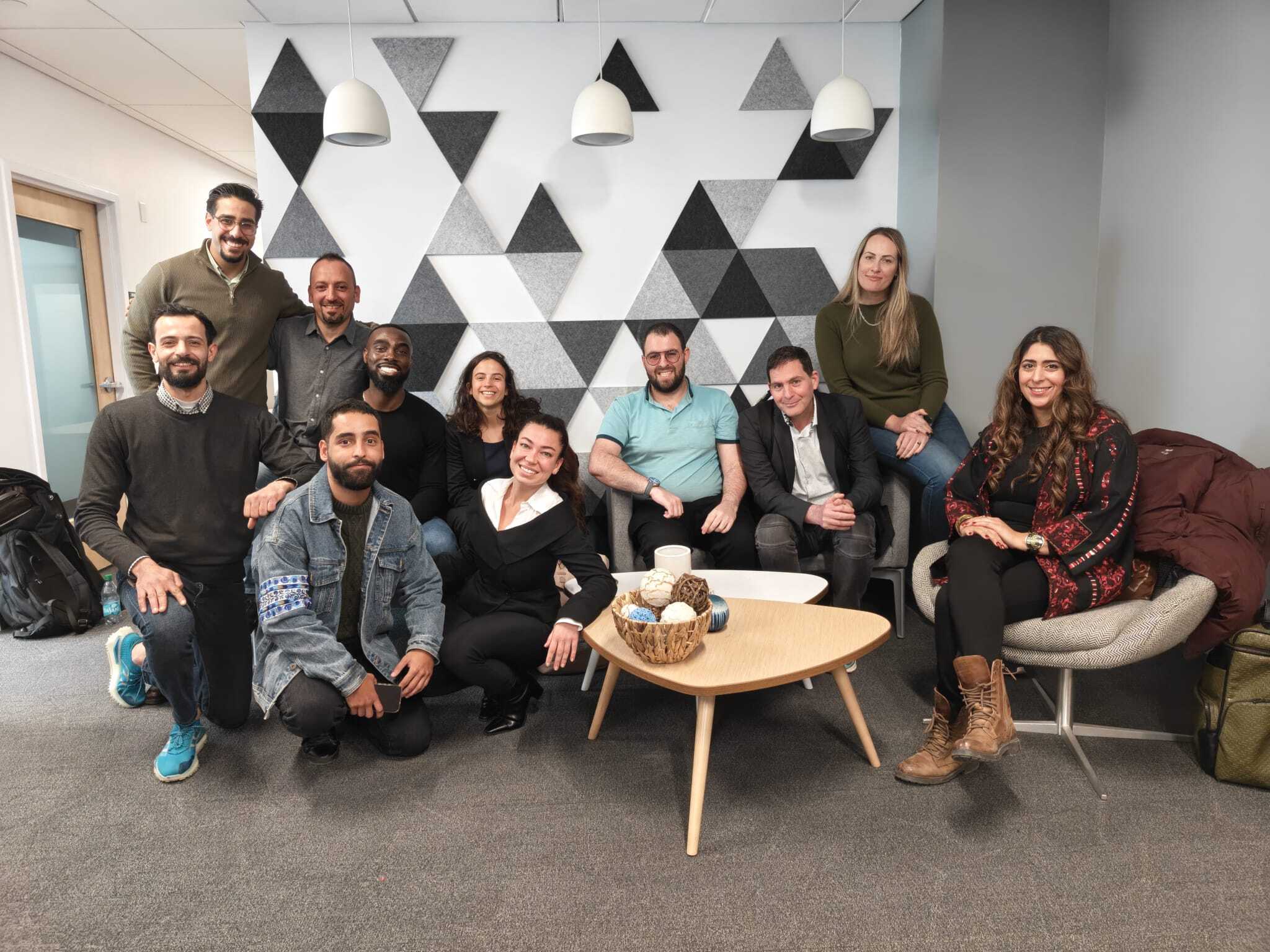Arab-Jewish Partnerships Sideline Bitcoin for Stablecoins Amid Conflict