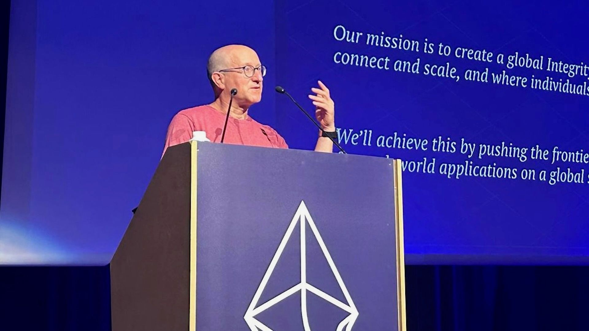 StarkWare Cuts Jobs and Reorganizes as Starknet Revenue Plummets 99%