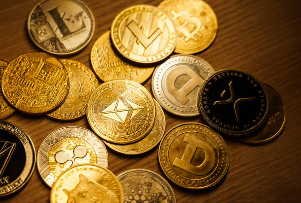 Altcoin Dominance Nears Long-Term Support, but Altseason Signals Still Missing