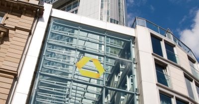 Commerzbank Lowers Gold Price Forecast but Sees 8% Upside by Year-End