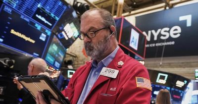 Bitcoin Lags as Stocks Hit Records, Diversification Thesis Falters