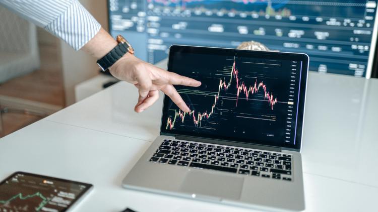 XRP Advocate MrCauliman Says Holders Need to Stop Obsessing Over Price and Start Using the Ledger