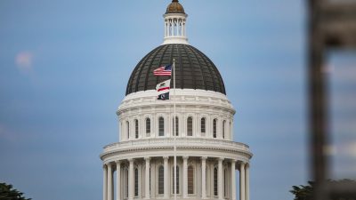 US Government Bars DeepSeek From Civilian Agency Use