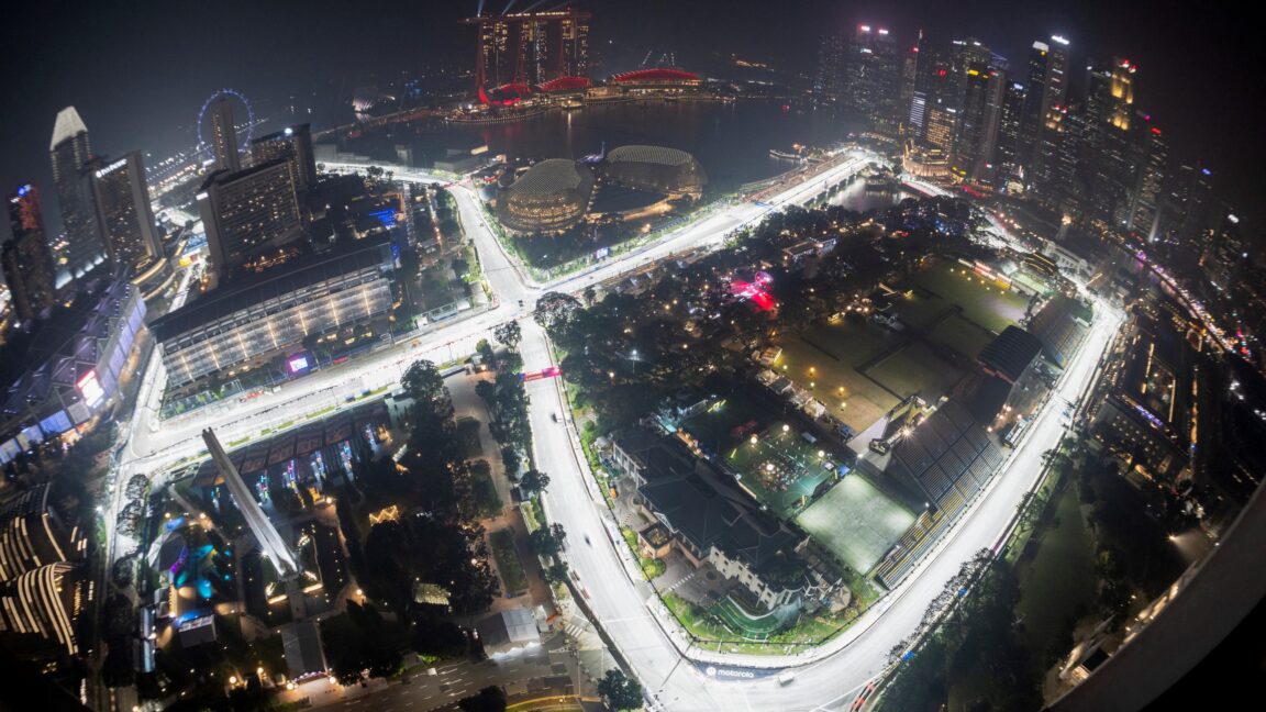 Heavy Rain Delays F1 Singapore Sprint by 30 Minutes