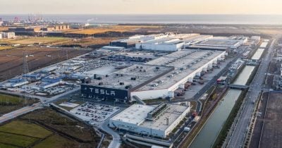 Tesla Boosts 2026 Capex Forecast to Over $25 Billion, Eyes Robotaxis and AI