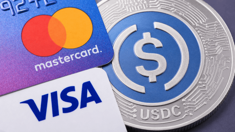 Stablecoin Card Top-Ups Hit $13.8B, USDC Leads the Spend