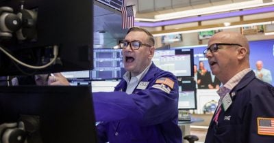 Market Volatility Tumbles as Middle East Risks Fade From View