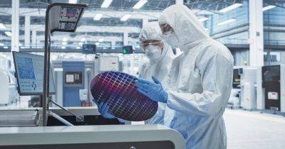 Asian Chipmakers Lead Emerging-Market Stock Rally, Spotlighting Sector Risk