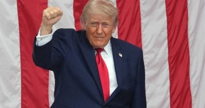 Trump Crypto Ties Threaten Clarity Act, Bipartisan Bill at Risk