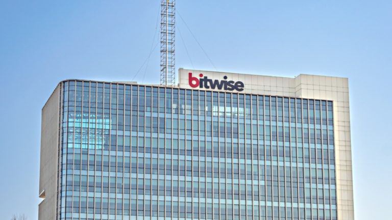 Bitwise, Superstate Partner to Tokenize ETF Shares, Starting With Solana Staking ETF