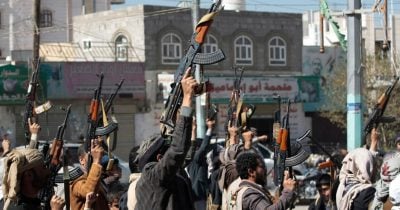Houthis Ban Israeli-Linked Vessels in Red Sea, Attack Ships in Gulf of Aden
